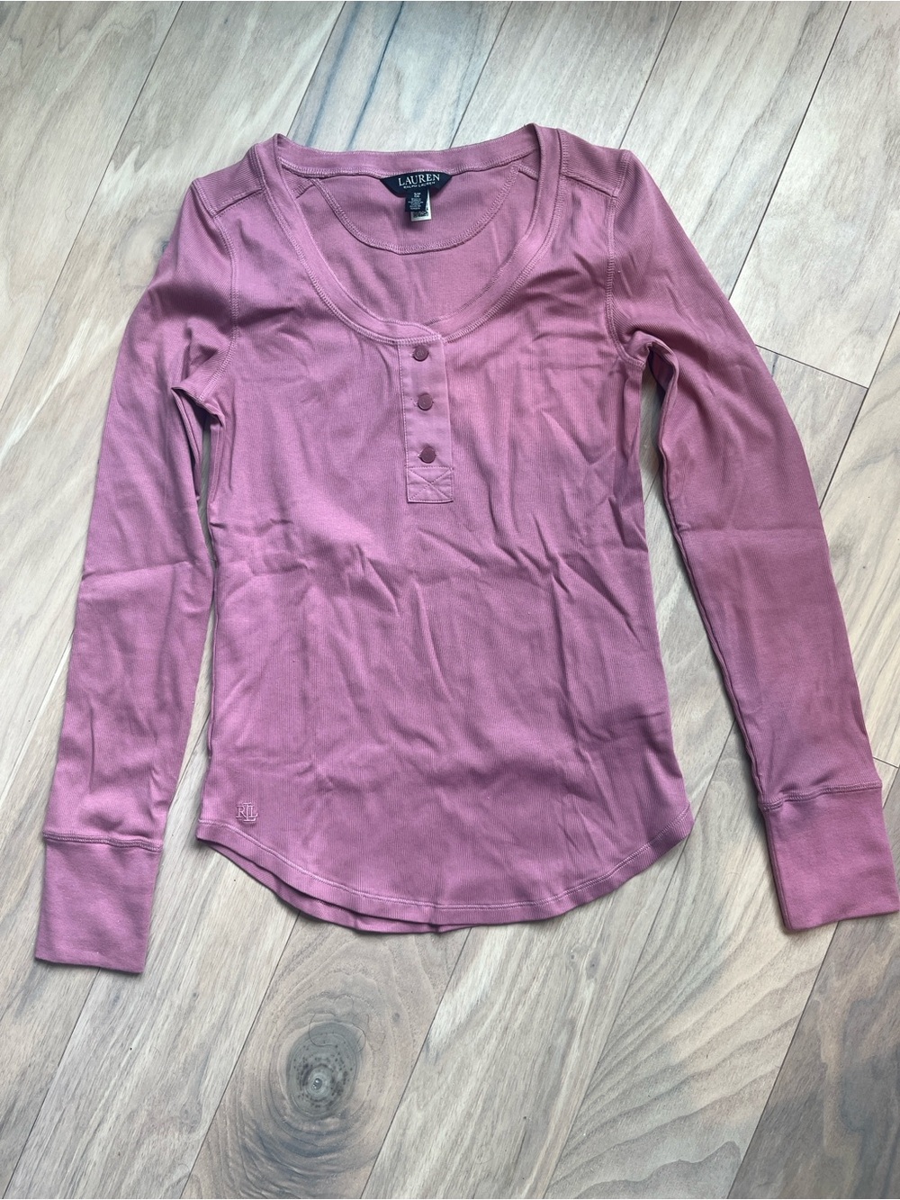 Ralph Lauren Women’s Long Sleeve Henley Top in Dusty Rose Size S Preppy - Picture 3 of 11